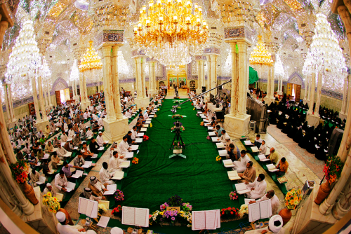 Qur’an session at the shrine of Imam Ali (AS)