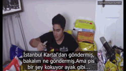 ilgincbirinsan:  Hunharca gülüyorum lan  https://www.youtube.com/watch?v=hljly0tu_BA ilgincbirinsan 