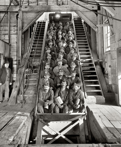 vieuxmetiers:  Copper miners topside, Calumet, Michigan, circa 1905. 