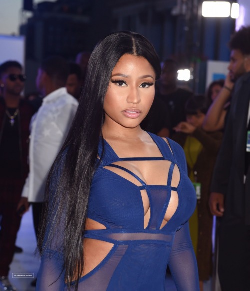 nickiminajupdates:(HQ) Nicki @ The VMAS 2016 porn pictures