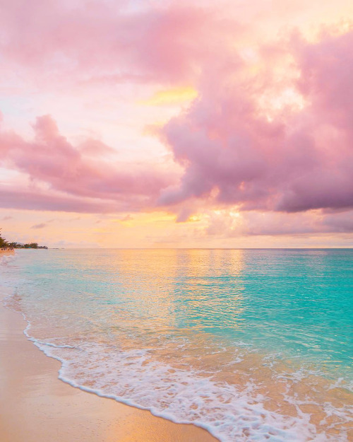 inkxlenses:Cotton Candy Sky (The Ritz-Carlton, Grand Cayman) | by kevinandamanda