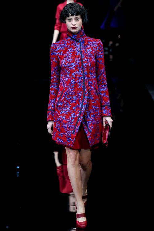 Milan Fashion Week - Days 3 & 4Day 3I start my review with Emporio Armani (photo 1), with a slig