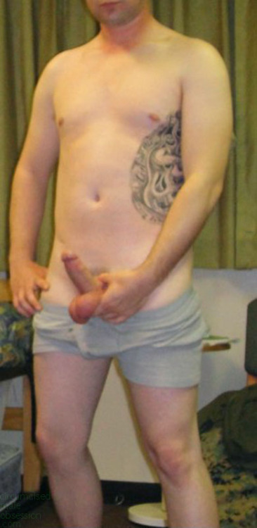 thecircumcisedmaleobsession:  26 year old straight Marine stationed in Camp Pendleton, CA 