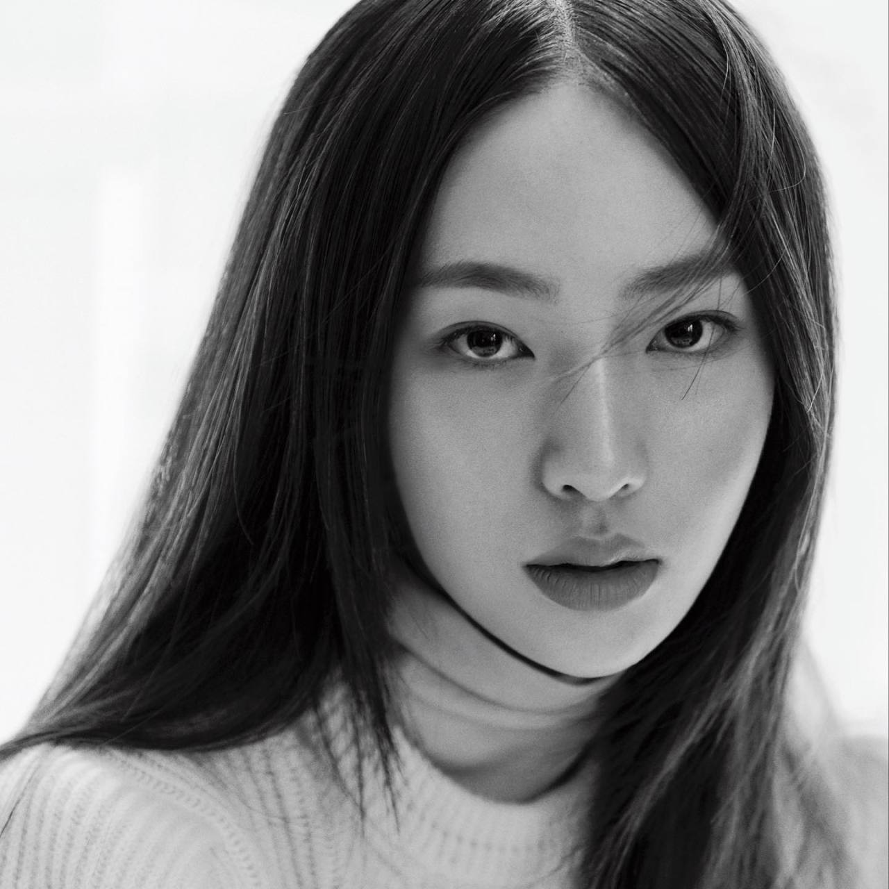 Lee Jin Yi Instagram — Jini changed @/jinilee0126's profile picture