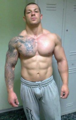 jizzandhair:   For more Jizz &amp; Hair.