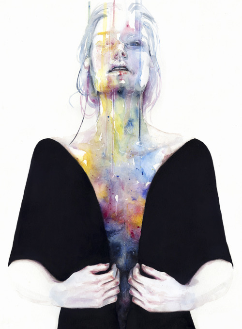 anjoinverso:  1. ( open parenthesis, close parenthesis ) 2. other’s voice 3. another one (inside the shell) 4. intimacy on display Por Silvia Pelissero (agnes-cecile.deviantart.com)