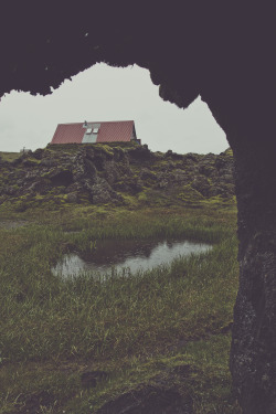 sinuhexavier:  Backcountry Cabin in Iceland. 2012.