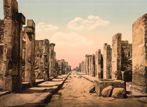 humanoidhistory:GREETINGS FROM POMPEII — Vintage visions of the ancient ruins of Pompeii, Italy, cir