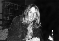 nirvana-hd:   Kurt Cobain - April 21, 1990