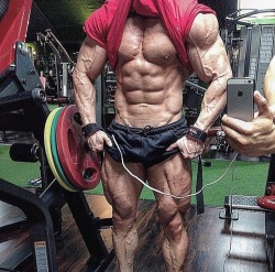 musclejake69:  @azamat_karabashev   Azamat Karabashev