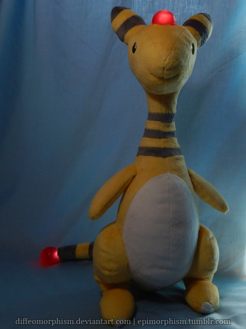 epimorphism:Oh boy, I’m glad I finally get to post about these guys. So yeah, I made two Ampharos pl
