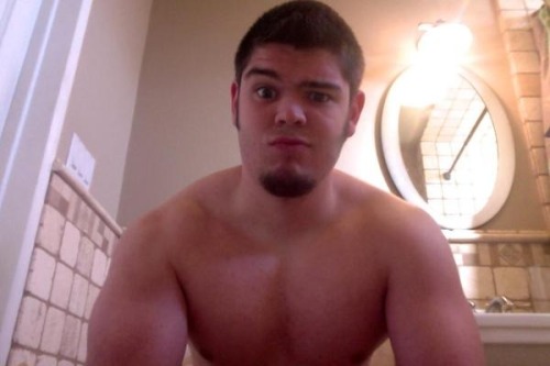 grumpyface: irishladsofffacebook: Hung rugby lad fan submission. Talk about a slab of meat!  OH MY G