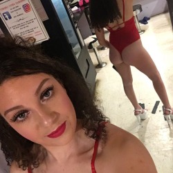 stripper-locker-room:  https://www.instagram.com/lilbaby466/