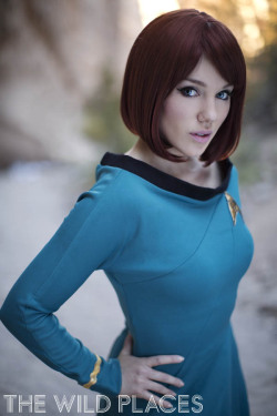 ladies-of-cosplay:  Starfleet Science Officer (Star Trek) 