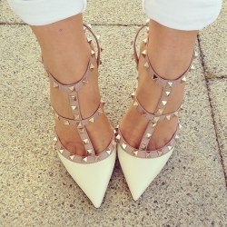 tumfashion:  other hot fashion photos - http://tumfashion.tumblr.com/