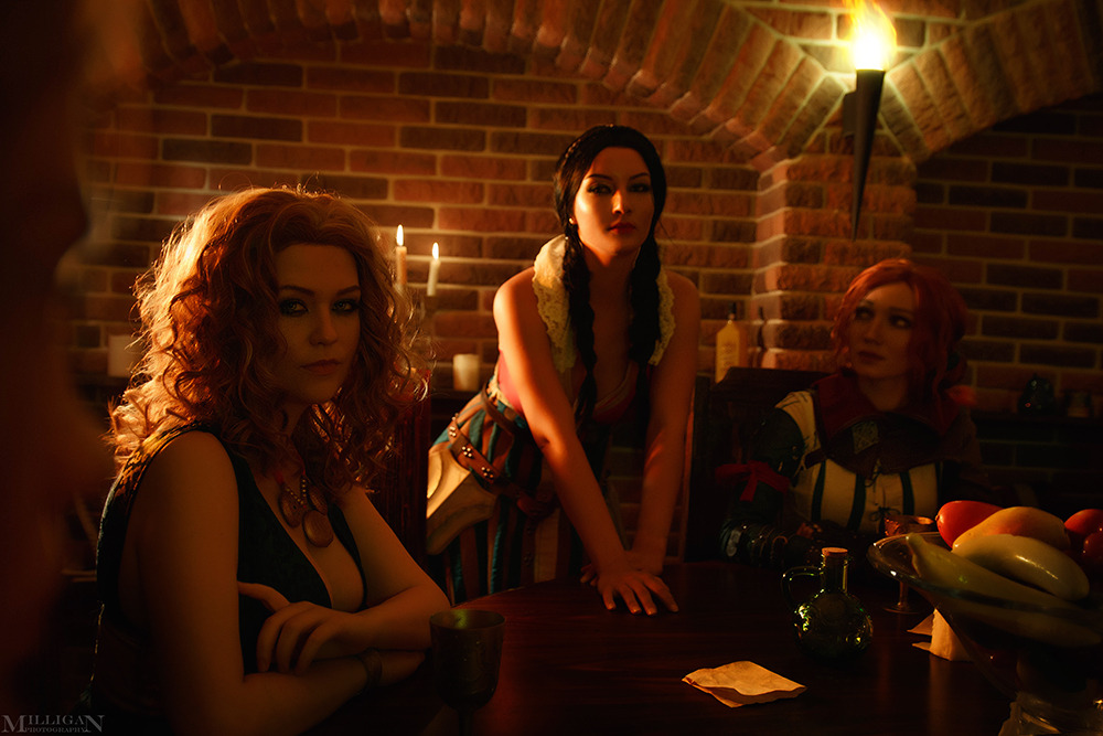   The Lodge of Sorceresses @__li0__ as Margarita Daria as Fringilla @vick_torie as