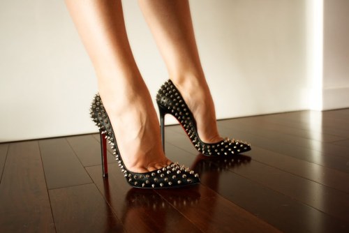 black, pointy, shoes, reblog, pointed toe, studded, louboutin, pumps from HeelsFetishism