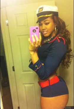 badbroads:  http://badbroads.tumblr.com/ TJ’s Bad Broads: The # 1 Source For The Baddest Women on Tumblr