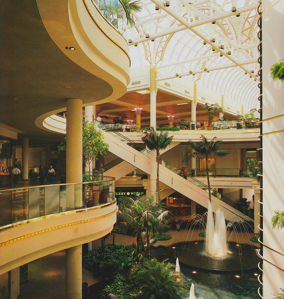 popularsizes south bay galleria redondo beach 750 Notes classics2