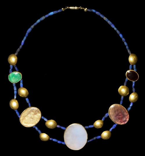 archaicwonder:Greek Gold and Stone Necklace, 2nd-1st Century BCMade of lapis lazuli, gold, garnet, a