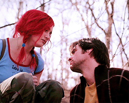 witchinghour:Jim Carrey and Kate Winslet as Joel Barish and Clementine Kruczynski