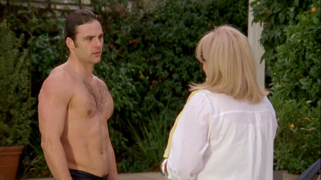 rhiordan:  Dustin Clare delightfully unshaven in “Satisfaction”  