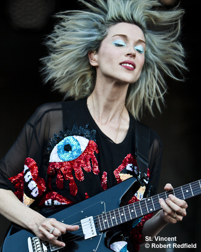 eleonora-goescrazy:  Glorious Annie is glorious! Austin City Limits Festival 2014.