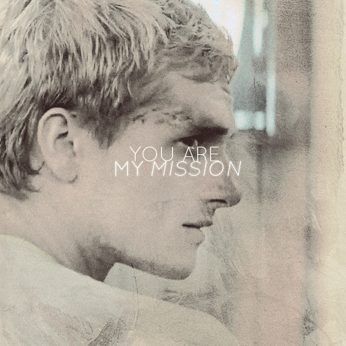 uncawanwo:  Peeta is the Capitol’s weapon