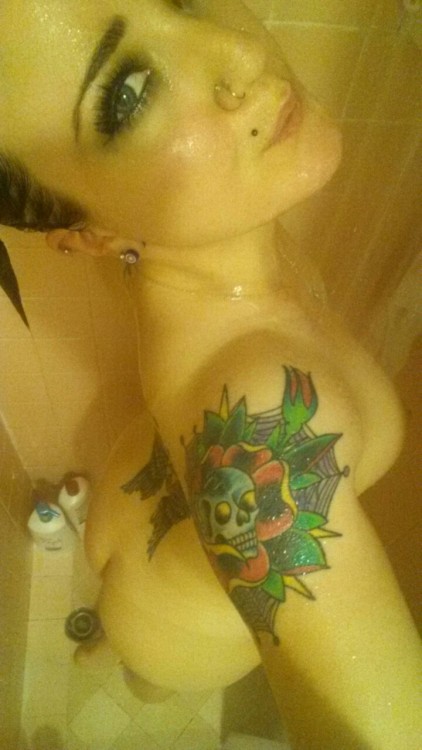 nerdygirlsnaked - Reddit user Carnage666 mega post part 2! X