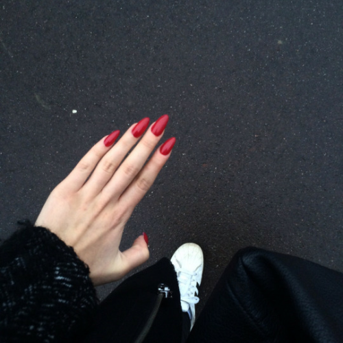 Long Thin Fingers💋