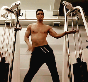 magnuslightswood: harry shum appreciation meme  1/? → favorite dancing video 