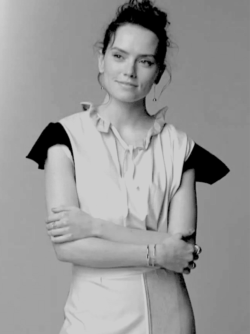 daisyridleyupdated:Daisy Ridley for Grazia China
