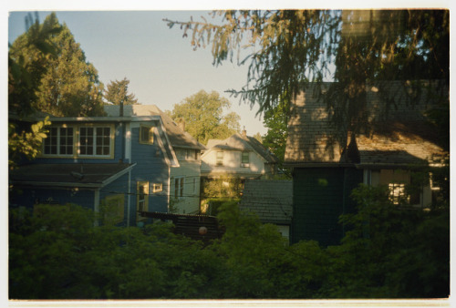 seanklingelhoefer:Portland, OR 2019.Nikon 35ti | Kodak Gold 200