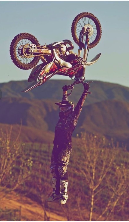 monsterandrockstarblog: #motocross