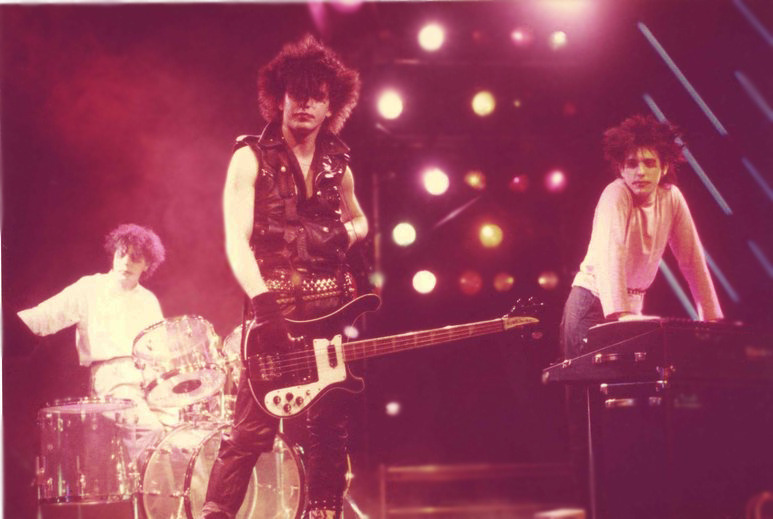 microwavers:  The Cure, Belgium | 1982