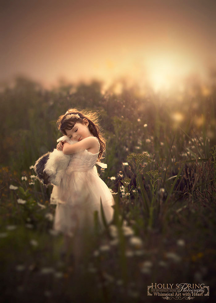 asylum-art:  Mother Takes Inspiring Photos Of Her Beautiful One-Handed Daughter3