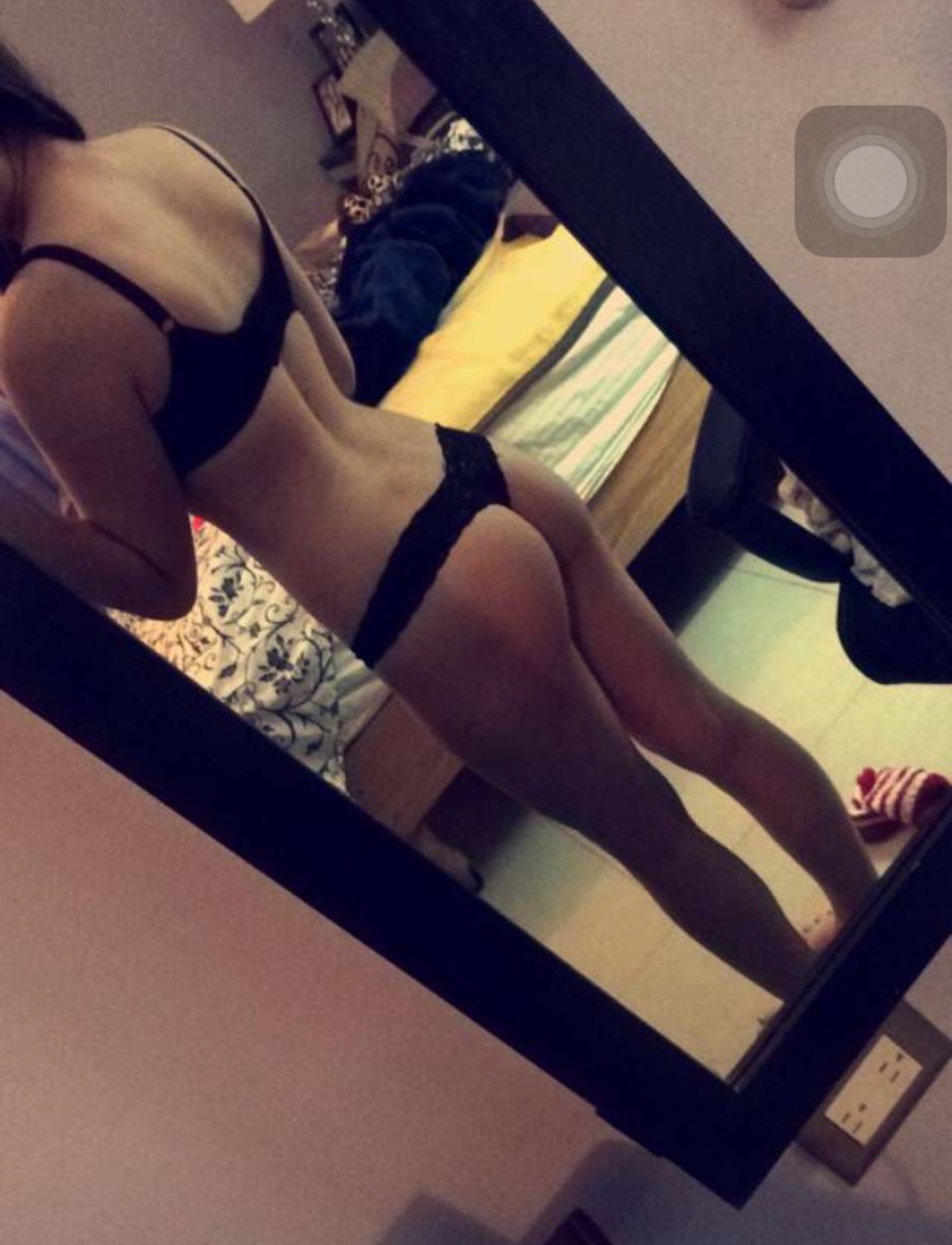 girlllfriend:  My bf had 1 year asking me to do this, let’s see what happens…