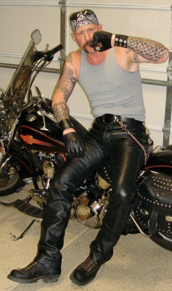 bosstrooper: bootedharleybiker: THE BOOT OF CHOICE FOR BLACK LEATHER BIKERS, BLACK FUCK’N LOGGER BOO