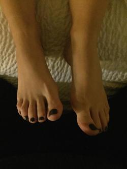 Sexy Bare Feet