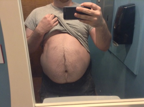 bigwolfcakebelly:  Hey tumblr! :3 Got my new phone. Finally can upload the photos I took while I was away.