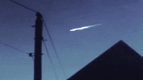 ufo-the-truth-is-out-there:California UFO Sighting?A man claims he observed a burning UFO streaking 