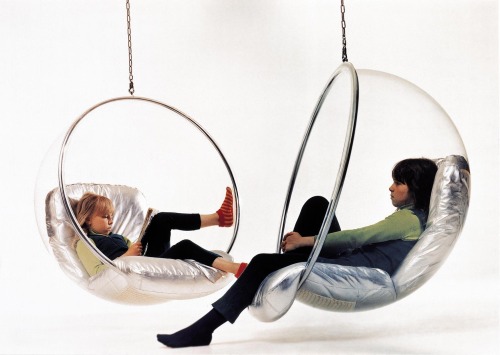 electripipedream:Eero AarnioBubble Chair1968