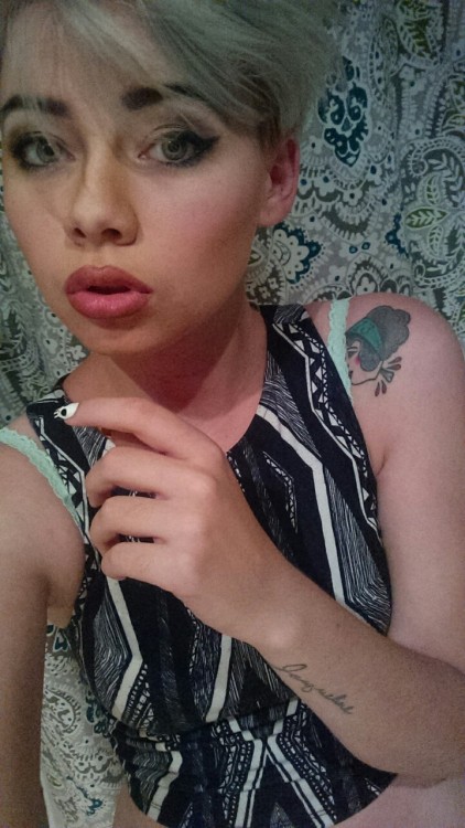Trying my hand at contouring