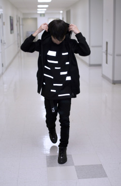 blvck-zoid:  Follow BLVCK-ZOID for fashion