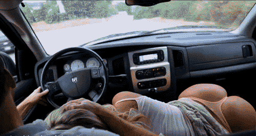 plasdickxxx:  With girls like this, how could anyone wait to get home?
