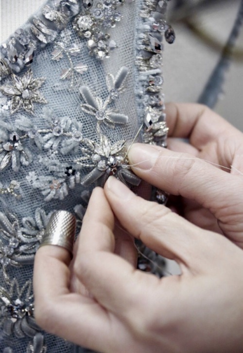 notordinaryfashion:Chanel Haute Couture Hand Beading