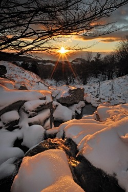 bluepueblo:  Snow Sunset, Liguria, Italy