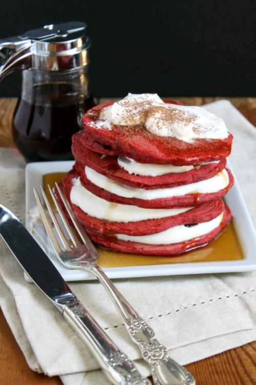 foodishouldnoteat:  if you love food follow my blog!