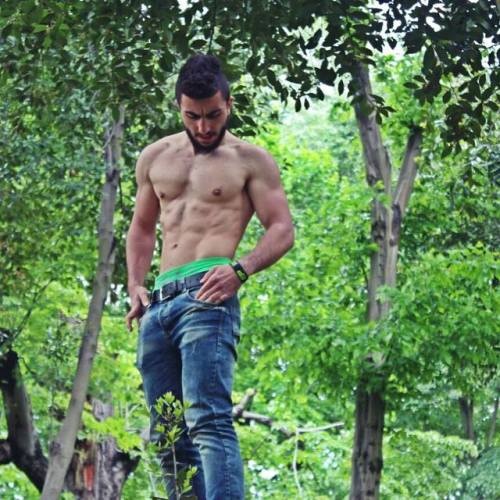 HOT TURKISH AND KURDISH GUYS