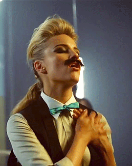 sunsteel: somethingontheline: just another girl // for @tinygayliz she…. looked so good in th